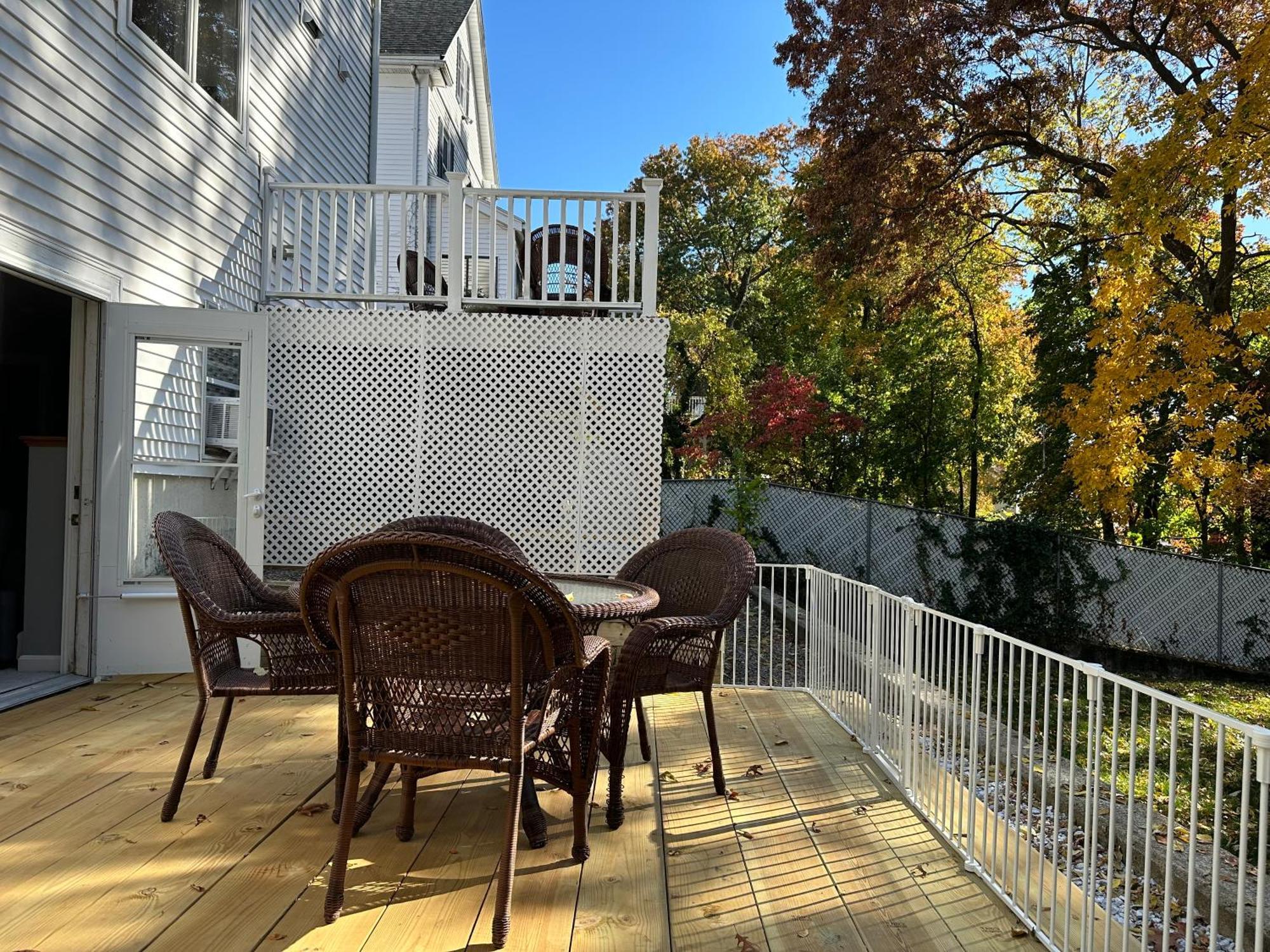 Room In Single Family House - Suburban Neighborhood In Boston Pokoj fotografie